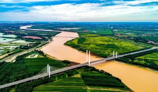 濱州市擬出讓地熱礦業(yè)權32個 涵蓋供暖、溫泉洗浴、養(yǎng)殖3類應用場景-地大熱能